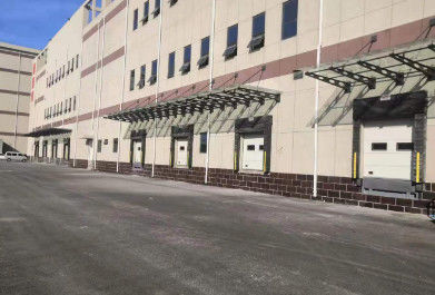 Αγορά Ανθεκτικό σφουγγάρι φόρτωσης αποβάθρας Canopy ανθεκτικό στην φθορά Canopy πόρτα αποβάθρας online manufacture