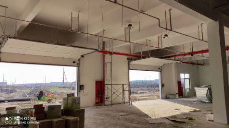 Αγορά Πύλες γκαράζ με γαλβανισμένο χάλυβα για αντοχή και αντοχή online manufacture