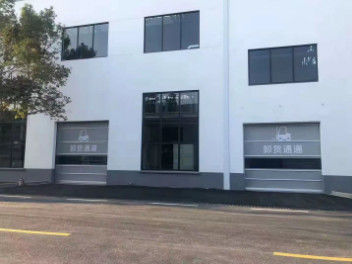 PVC ταινία Βιομηχανικές γρήγορες πόρτες αυτοκινήτων υψηλής ταχύτητας γρήγορες πόρτες κυλίνδρων για ανθρώπους φορτηγά