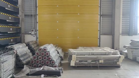 Προσαρμοσμένα RAL9002 Τμήμα πόρτες γκαράζ με ανθρώπινη μηχανή Διασύνδεση Ελέγχου κουτί