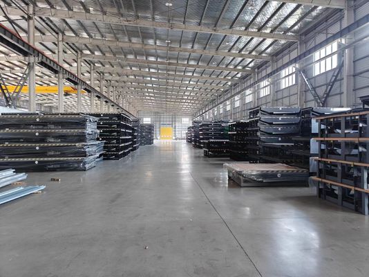Σύγχρονη Logistics Ηλεκτρικές πλατφόρμες φόρτωσης και εκφόρτωσης