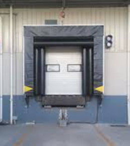 2000*2000*500 mm Μέγεθος πλατφόρμας Dock Leveler Δυναμικό φορτίο 6800kg/ Στατικό φορτίο 13600kg Και πάχος χείλη 16mm για φορτίο αποθήκης